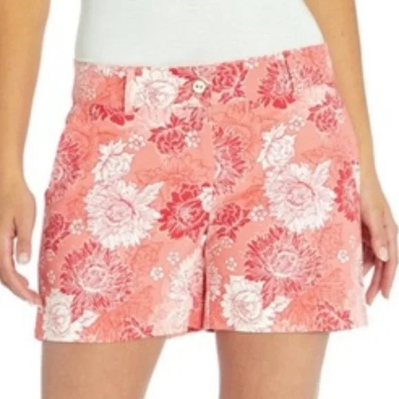 ISAAC MIZRAHI NEW YORK Scattered Peony Floral Tailored Shorts - Picture 4 of 11